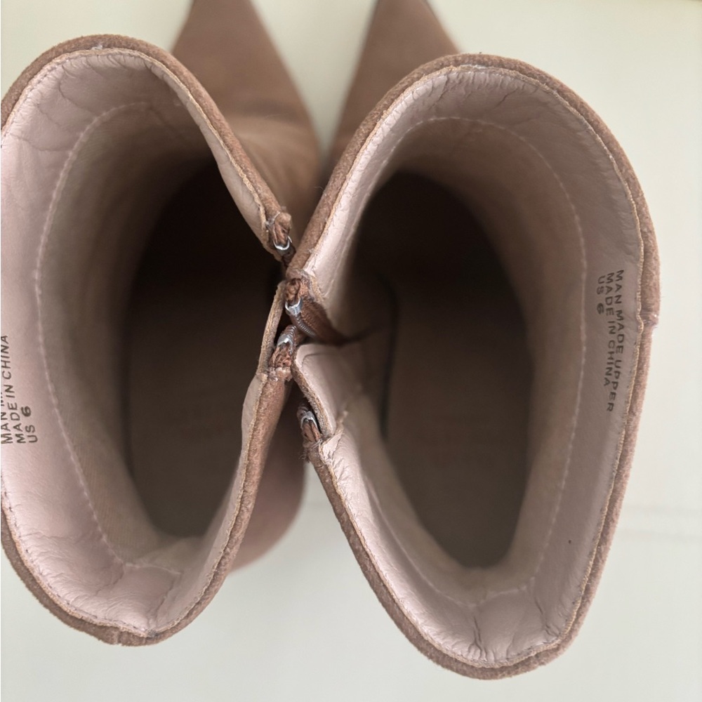 Elegant Brown Suede Ankle Booties - Picture 4 of 7